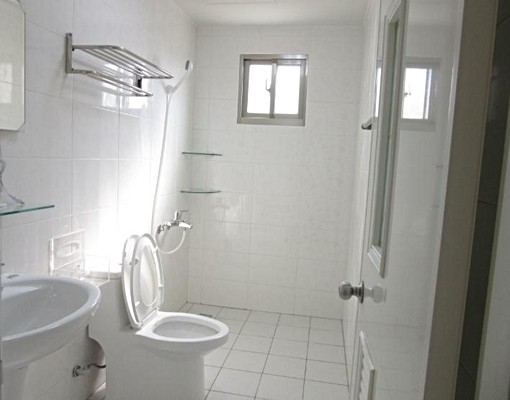 小港飛機路全新大坪數套房近高雄餐旅大學 - Image 8