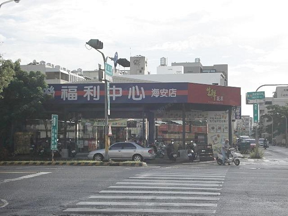 臨近全聯福利中心