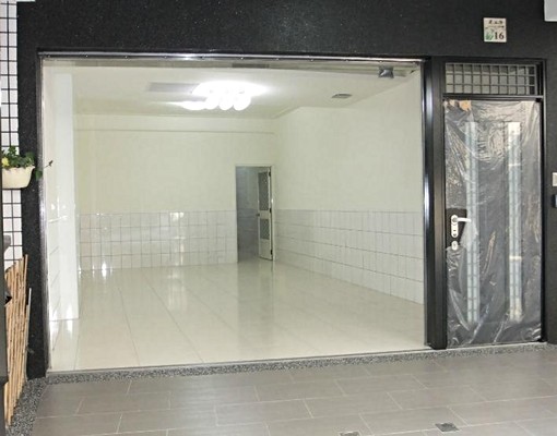 飯店式豪宅套房,鬧中取靜,近高應大,高醫 - Image 7