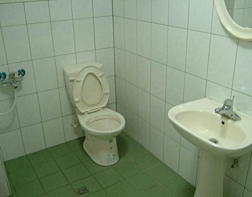 新竹市香山工業區大套房全新家具附有停車場 - Image 3