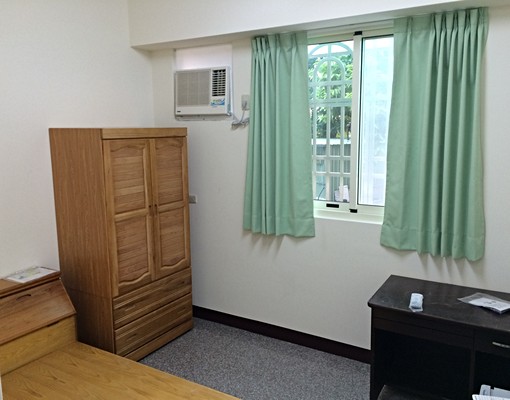 中華大學套房4500 - Image 2