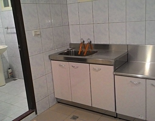 🏠【三重|透天厝出租】精華地段✨稀有釋出📞 - Image 9