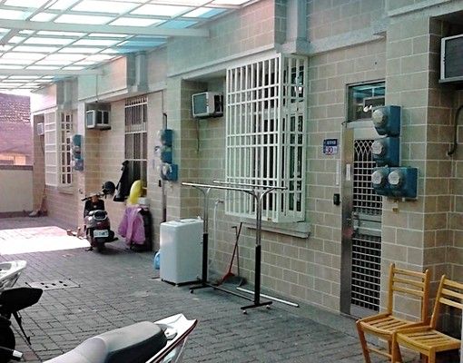 近環球技術學院,雲科大,家樂福 - Image 1