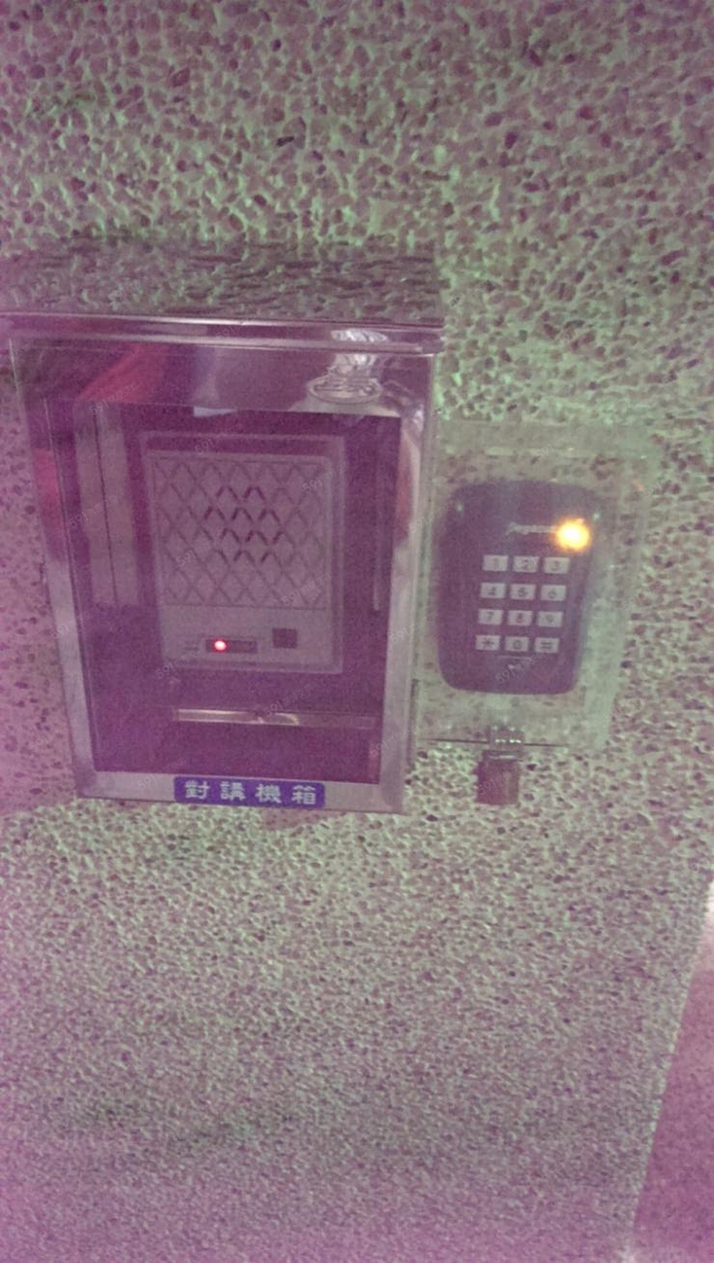 個人獨用磁扣開門,出入安全。