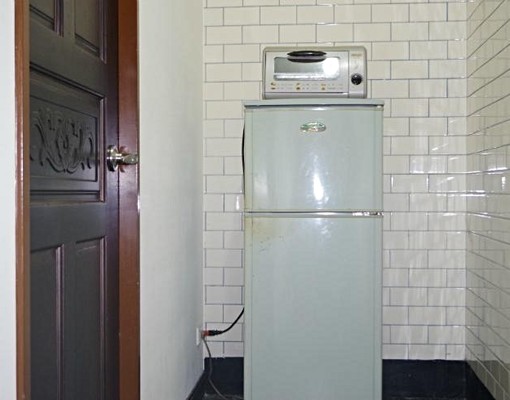 捷運府中站旁,精裝雅房 - Image 5