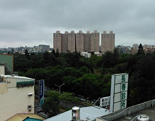 近清大交大交通便利(在光復路上電梯大樓) - Image 3
