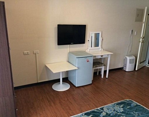 興大時尚洗衣機獨立陽台雙人套房 - Image 3