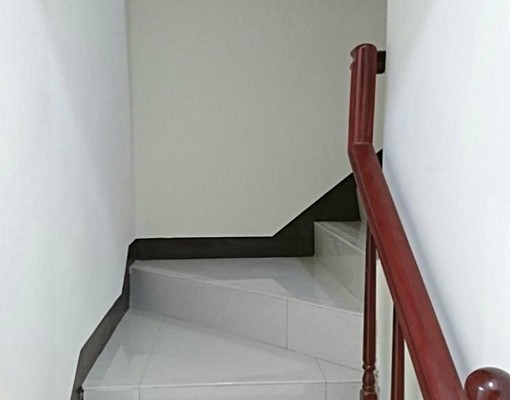 全新套房、有獨立陽台、衛浴設備 - Image 2