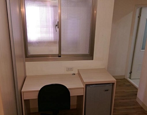 『獨立洗衣機、陽台』裝潢套房 - Image 4