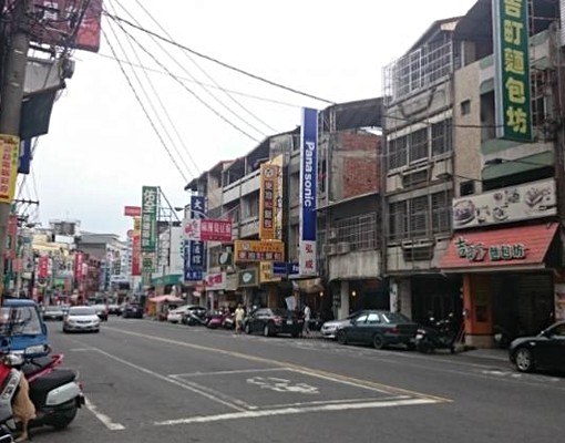 大套房（含陽臺），附傢俱電視，近法院員家 - Image 7