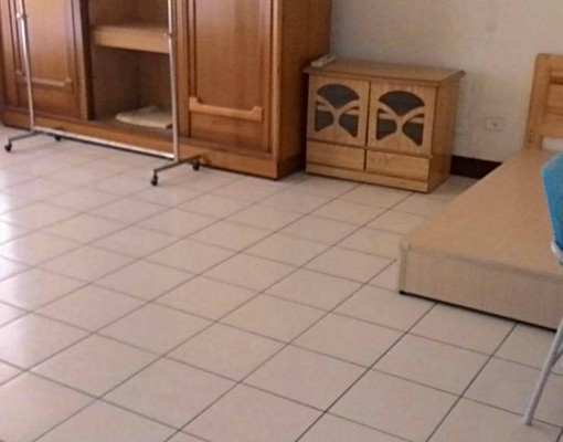 東區/外勞/整棟出租/120坪/雙車位 - Image 4