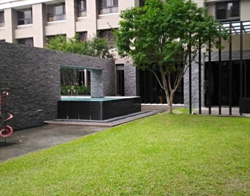 中興大學大英國精緻套房出租設備全獨立陽台 - Image 1