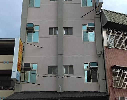 整層3房一廳四衛或單人套房近南開生活方便 - Image 1