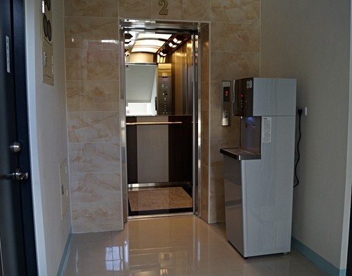 全新*不惜重金打造飯店室電梯套房搶租中 - Image 11