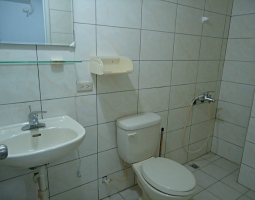 高醫套房-短租可(無租補) - Image 4