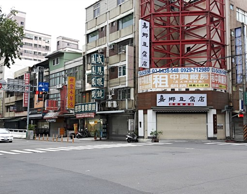 近火車站室內機車位電梯獨立洗衣機精緻套房 - Image 7
