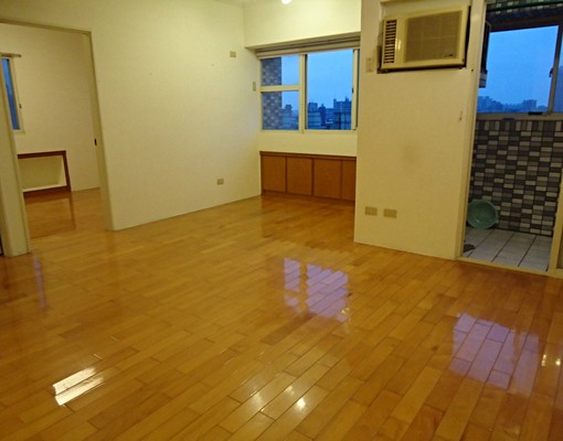 太美了~文華高中~2房~採光視野佳~可租補 - Image 1