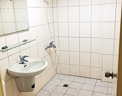 獨立門戶套房,鄰近火車站、捷運,設備齊全 - Image 6