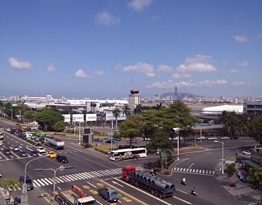 機場.捷運站.飛翔公園.空大雅房出租 - Image 1