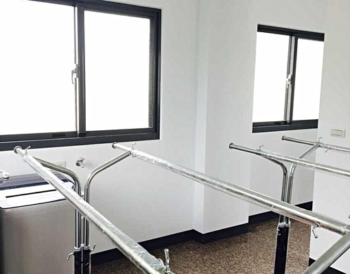 全新飯店套房水泥隔間套房修平科大旁 - Image 7