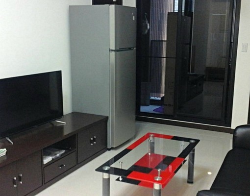 屋主自租喜來登商圈.附家電家具+車位 - Image 1