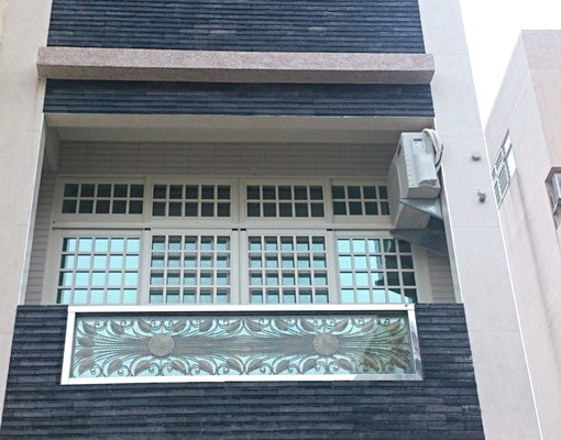 獨棟樓層挑高.禁止吸毒、賭博、養貓狗承租 - Image 2