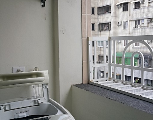 近漢神巨蛋瑞豐夜市獨立式陽台優質套房。 - Image 8