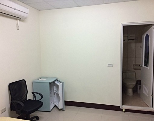 地點便利豐原大道旁套房出租 - Image 3