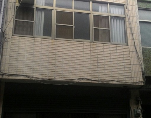 新東國中旁優質套房出租(近興國及火車站) - Image 1