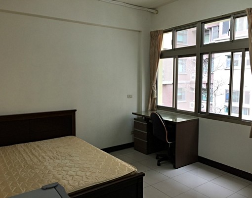 竹北套房。近高鐵、竹科園區、台元科技園 - Image 1