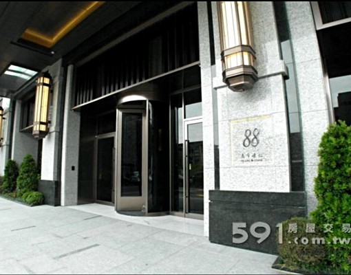 (屋主自租)西屯惠宇禮仁高樓層視野房面74號帝王戶 - Image 10