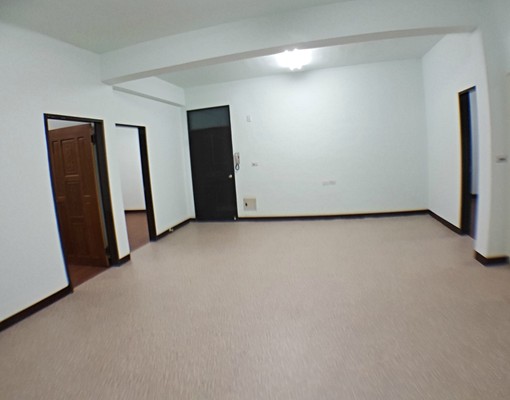 出租龜山市肯德基美公寓三房 - Image 1