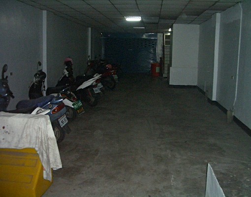 市區鬧中取靜-設備全，室內機車位大空間 - Image 2