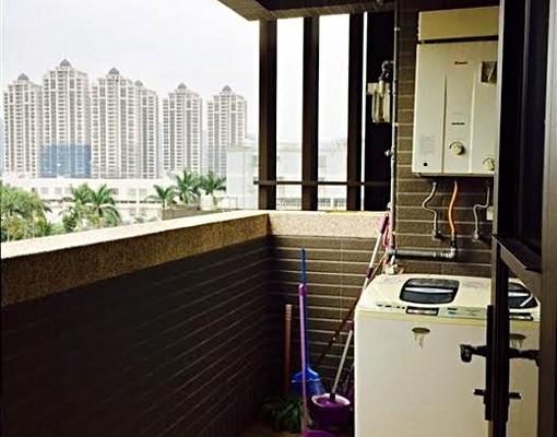 海山站新大樓景觀大陽台三面採光27坪二房含車位 - Image 2