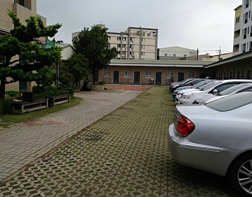 社內庭園套房,免費停車是oneday早餐 - Image 1