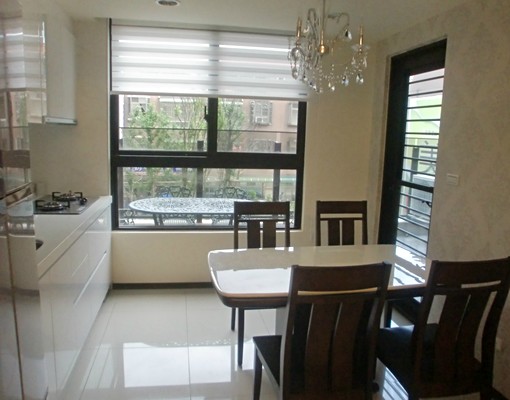 大潤發忠孝店附近麗寶美棧2樓大露台戶,近車站商圈,可合租 - Image 4