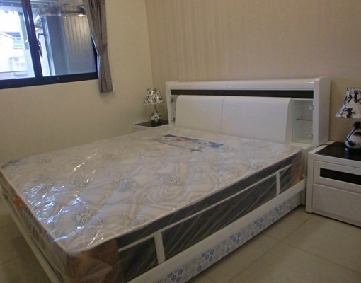 大潤發忠孝店附近麗寶美棧2樓大露台戶,近車站商圈,可合租 - Image 13