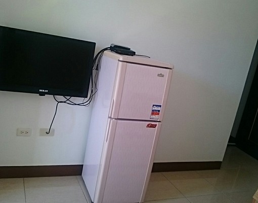 高鐵三越禁煙租補套房 - Image 2