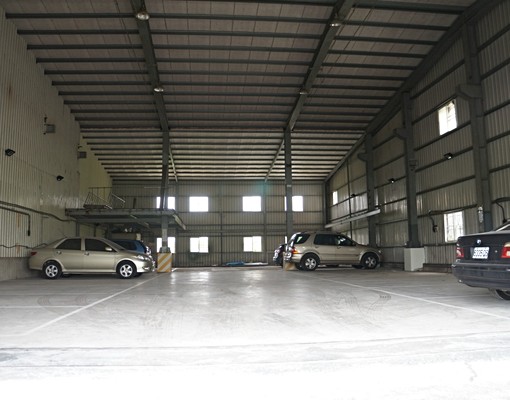 電梯大樓,裝潢套房出租,室內停車 - Image 2