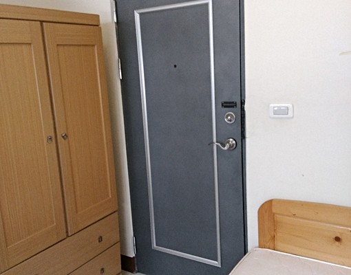 近文藻榮總雅房獨立廁所可租補 - Image 2