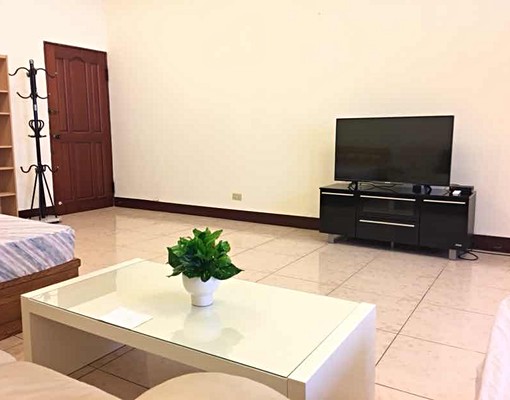 安靜舒適大雅房出租(近公道五路台肥) - Image 1