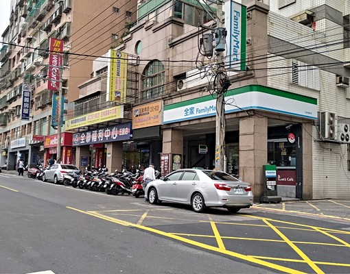 成泰公寓3房、採光環境佳、免管理費 - Image 9