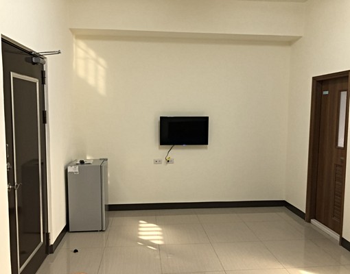 全新套房出租交通方便、近學校市場機能佳 - Image 7