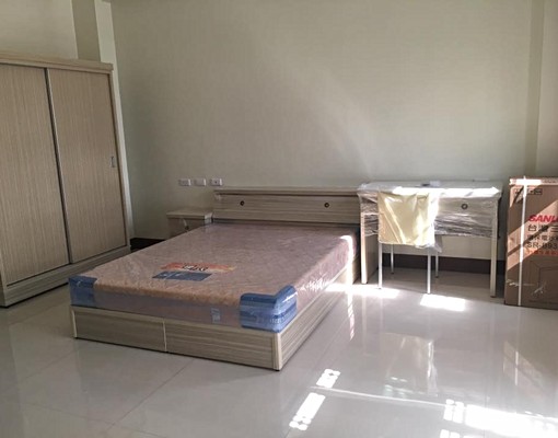 明德路上全新套房出租近夜市(限女生) - Image 2