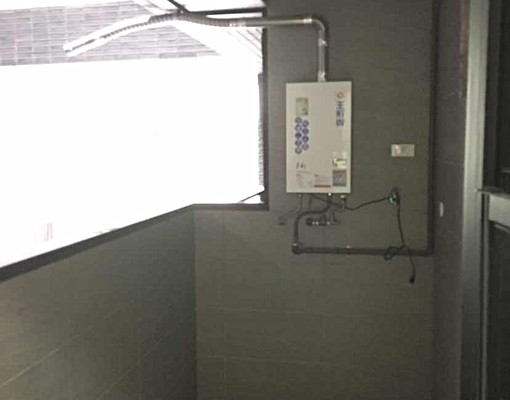 頭前重劃區美學CEO溫馨三房車+大露台 - Image 11