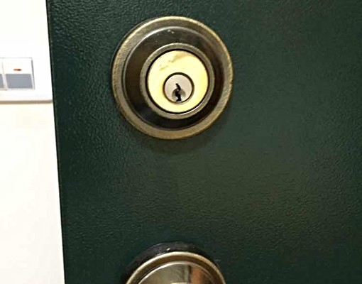 四樓套房,軽軌二聖站,獨立洗衣機 - Image 3