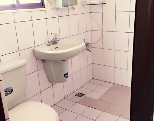 交通生活便利的套房 - Image 3