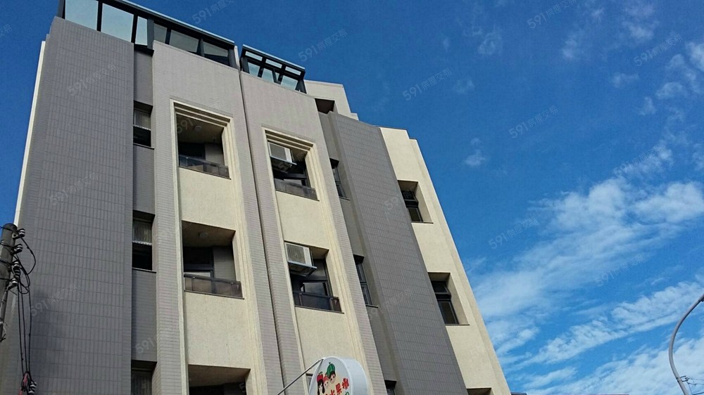 透天建築物外觀