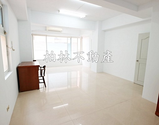 環境清幽🌞含地下室大空間🌞可住辦使用 - Image 8