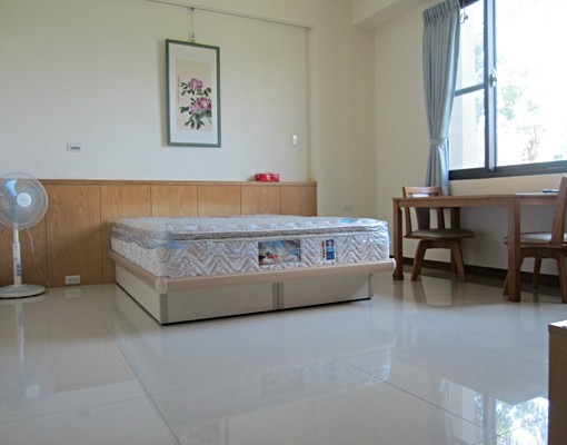 史博館裝潢車墅家具家電齊全,台水台電收費 - Image 5